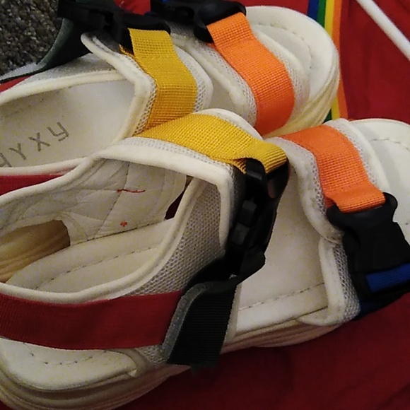 Ladies colorful platform sandals - Picture 2 of 4